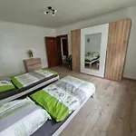 Neuss-sued Apartman